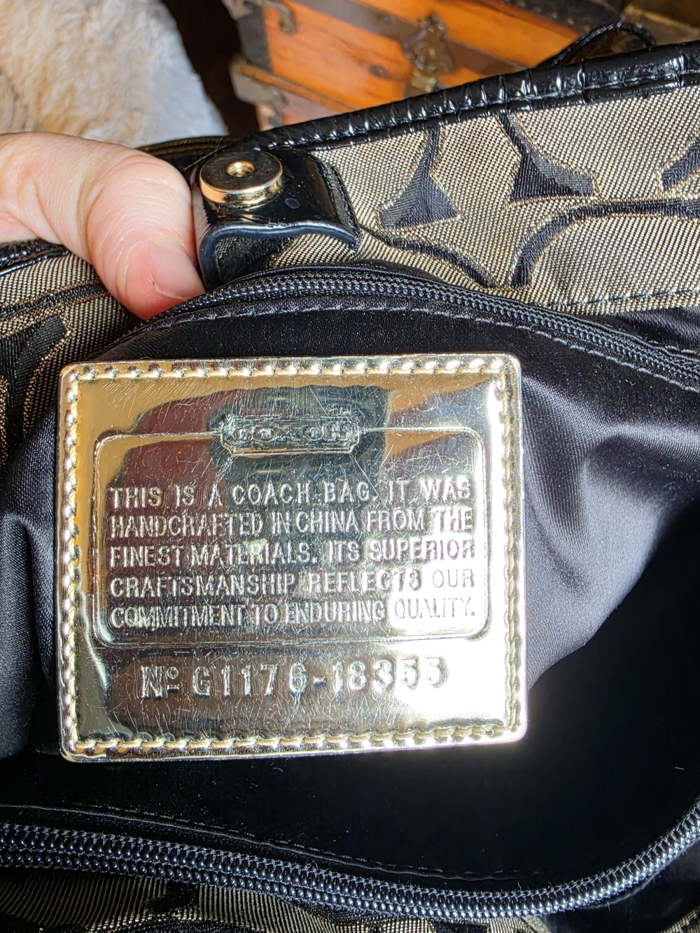 Coach Poppy Signature Lurex Push-Lock Satchel Tote Bag – Black/Gray - Picture 9 of 15